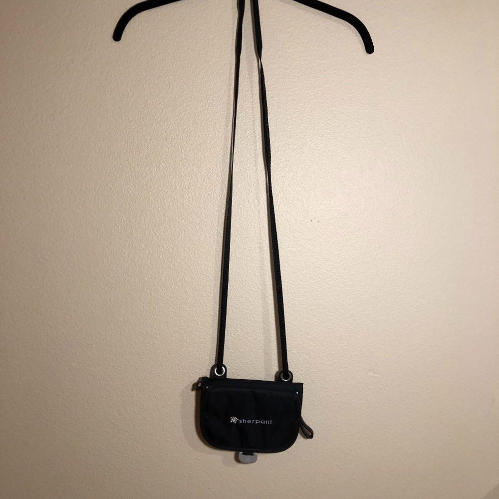 Sherpani Crossbody Purse